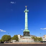 Nice And Authentic 2 Rooms Flat - Heart Of Paris 11