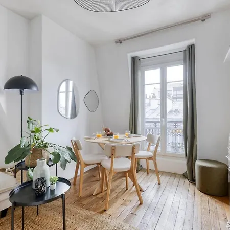 Nice And Authentic 2 Flat - Heart Of 11 Apartment Paris